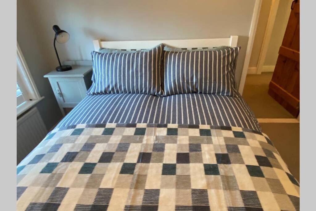 Angel Cottage, Boxgrove, Chichester - Relax And Unwind Eksteriør bilde